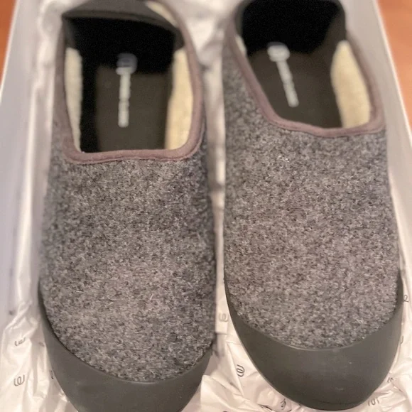 mahabis | Shoes | Mahabis Classic Curve Slipper Nib | Poshmark display picture 1